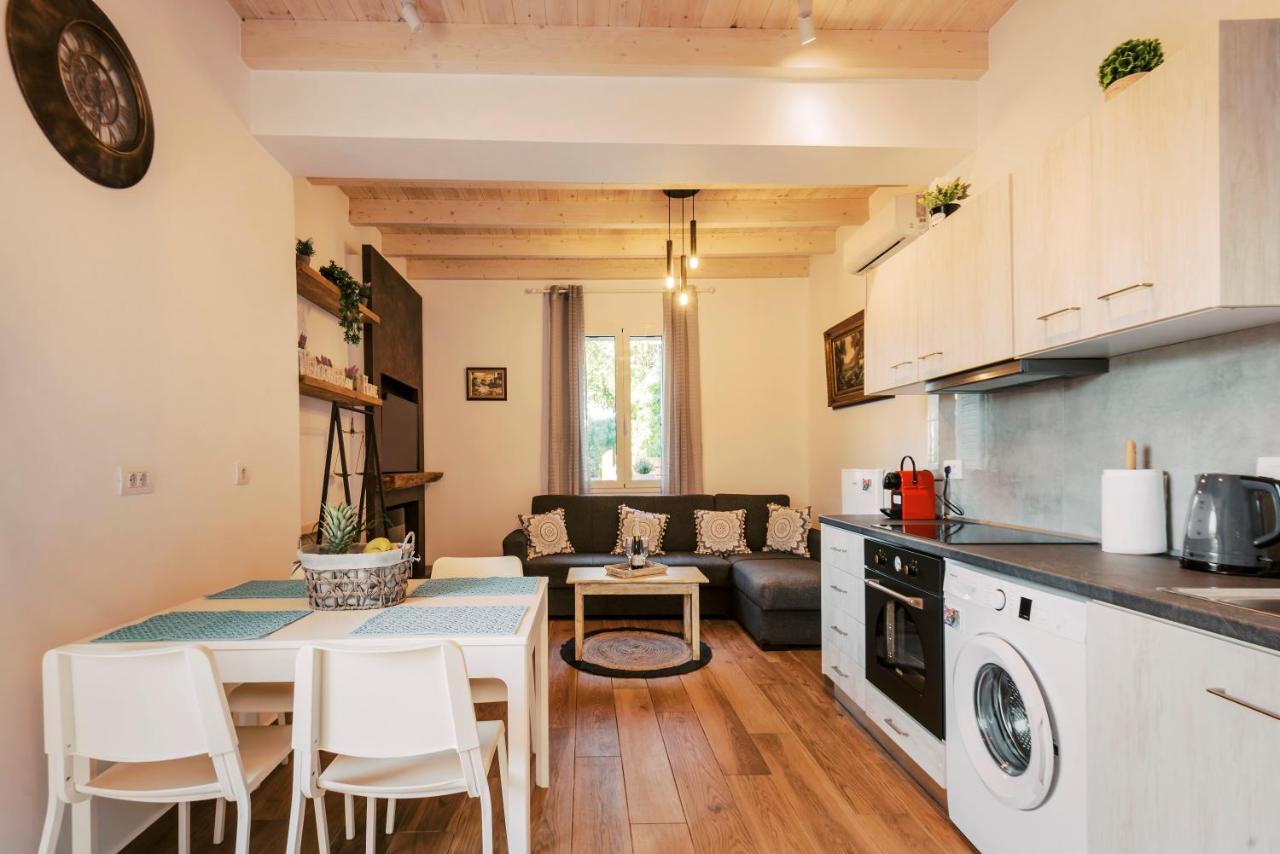 Villa Myrovolos Luxury Suites